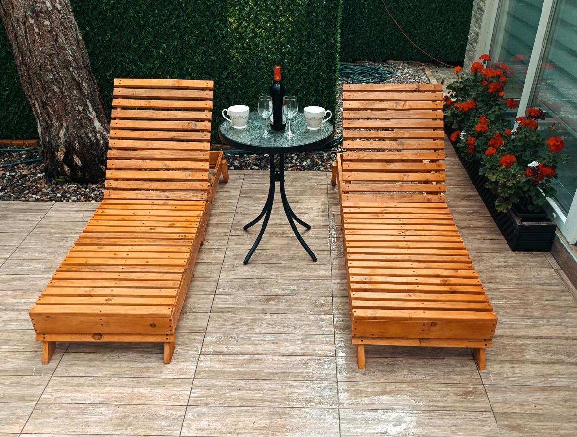 Rb Apartment 1 Palic Bagian luar foto